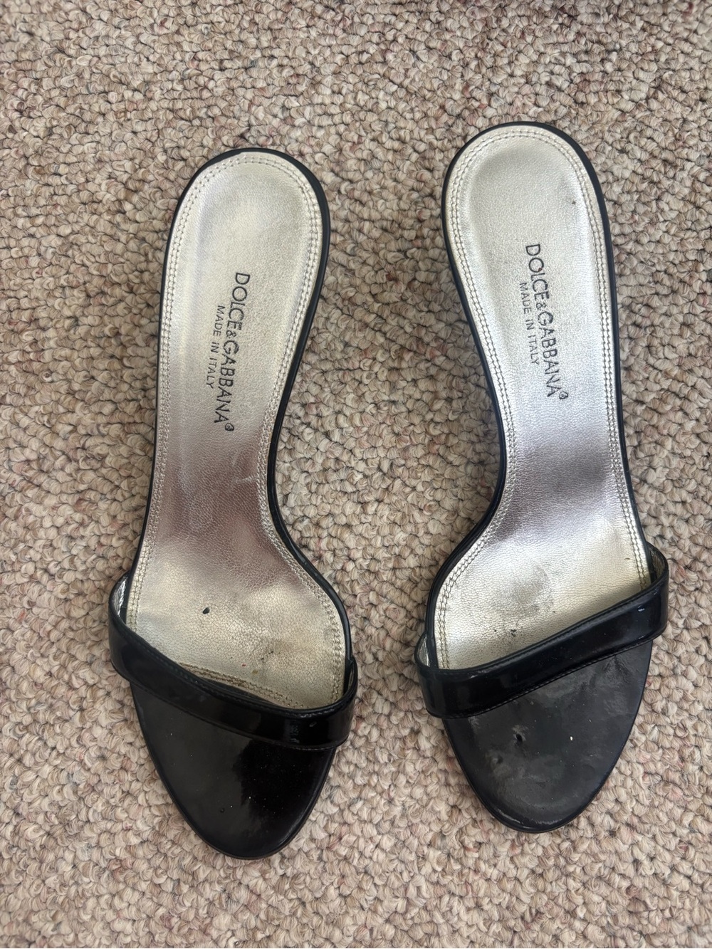 Dolce & Gabbana Black Patent Leather Slide Mules